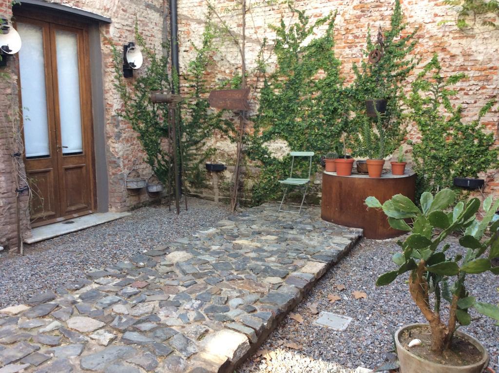 El Patio De Las Glicinas Colonia del Sacramento Dış mekan fotoğraf